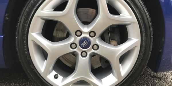 Замена задних и передних тормозных дисков ford focus 2 (форд фокус 2)