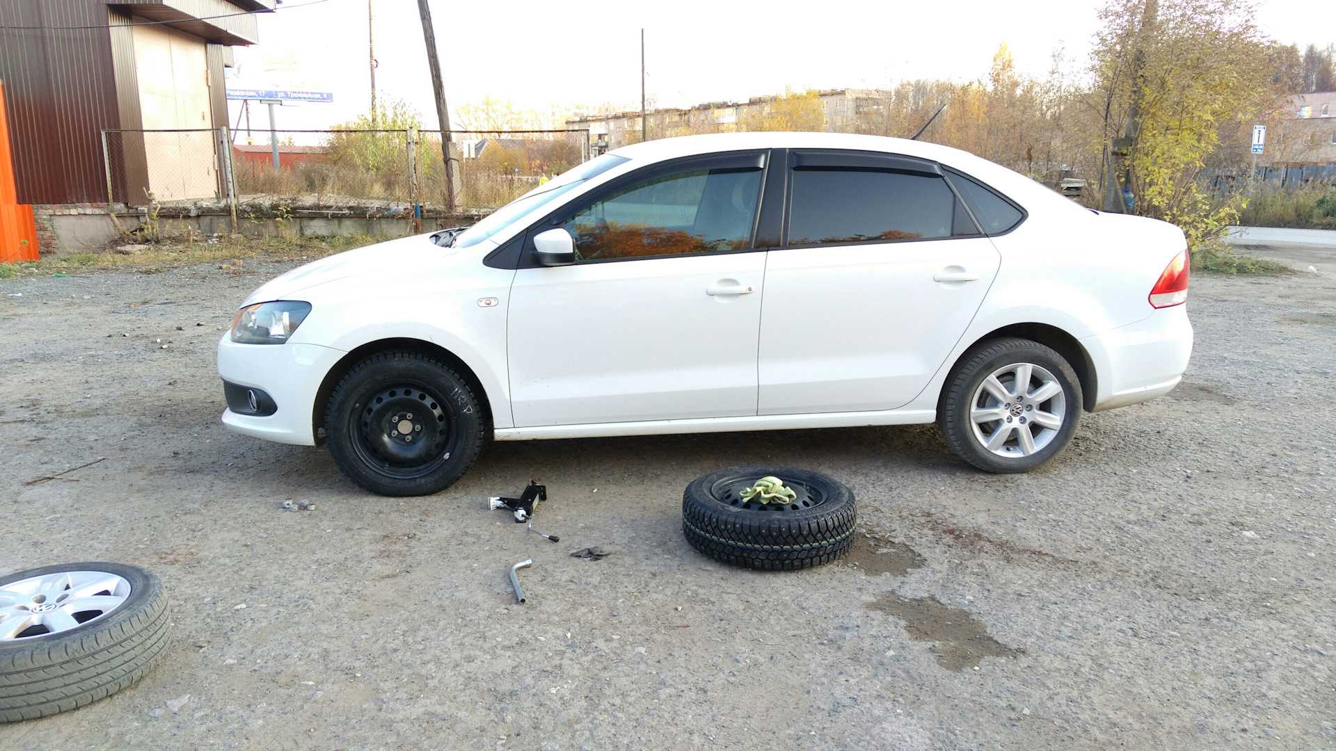 подойдут ли шины 185 65 r15 на фольксваген поло седан
