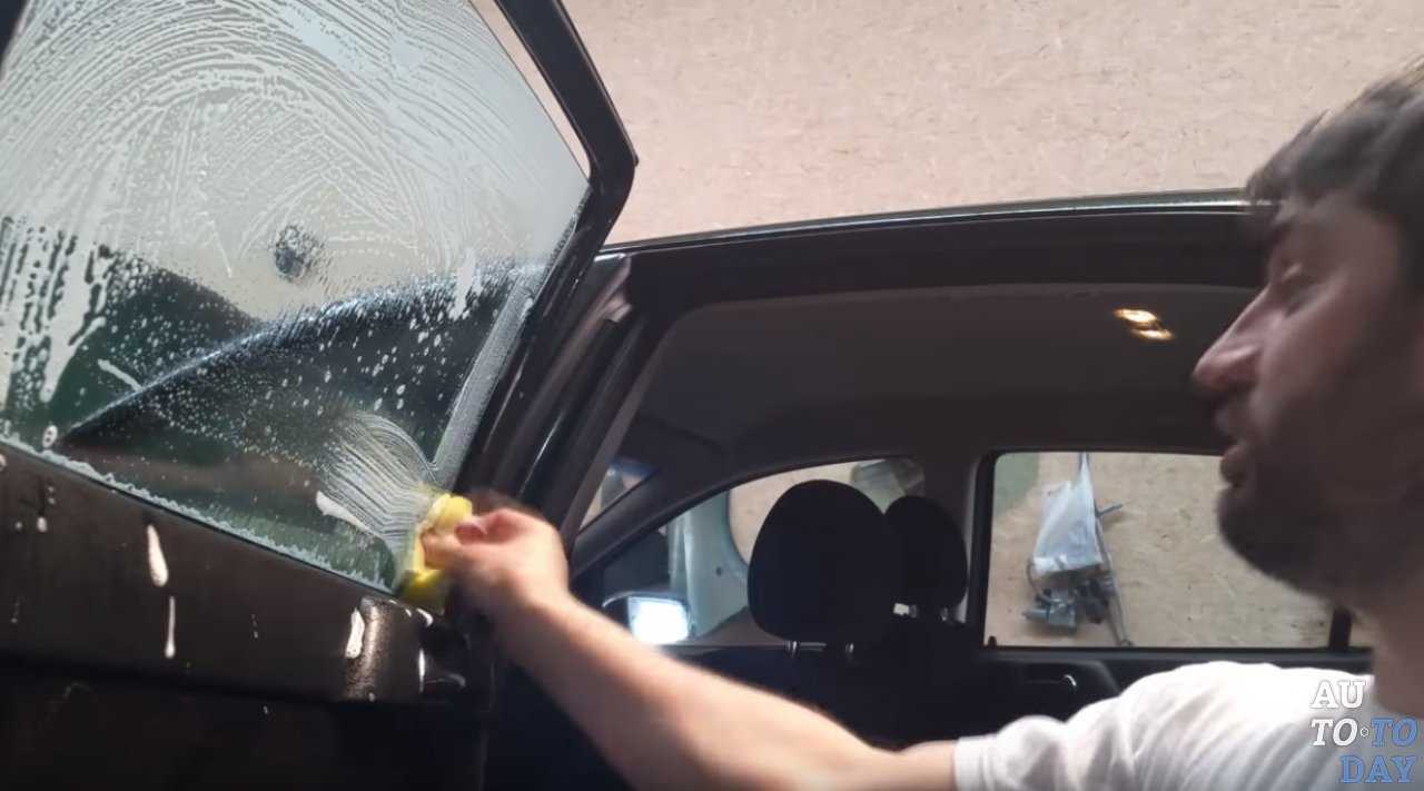 Как затонировать машину своими руками: видео правильной тонировки