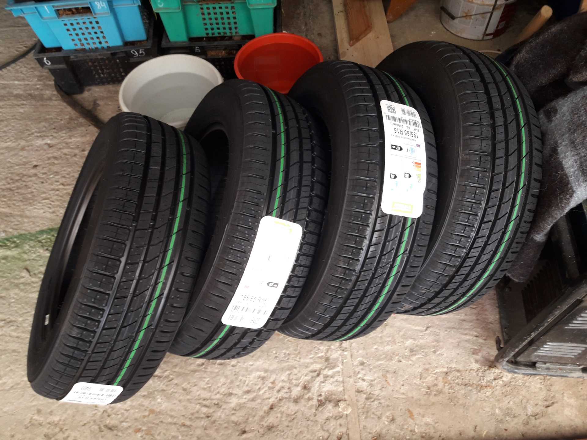 Nokian tyres hakka green