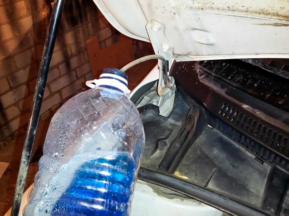 Как разморозить бачок омывателя при замерзании воды?