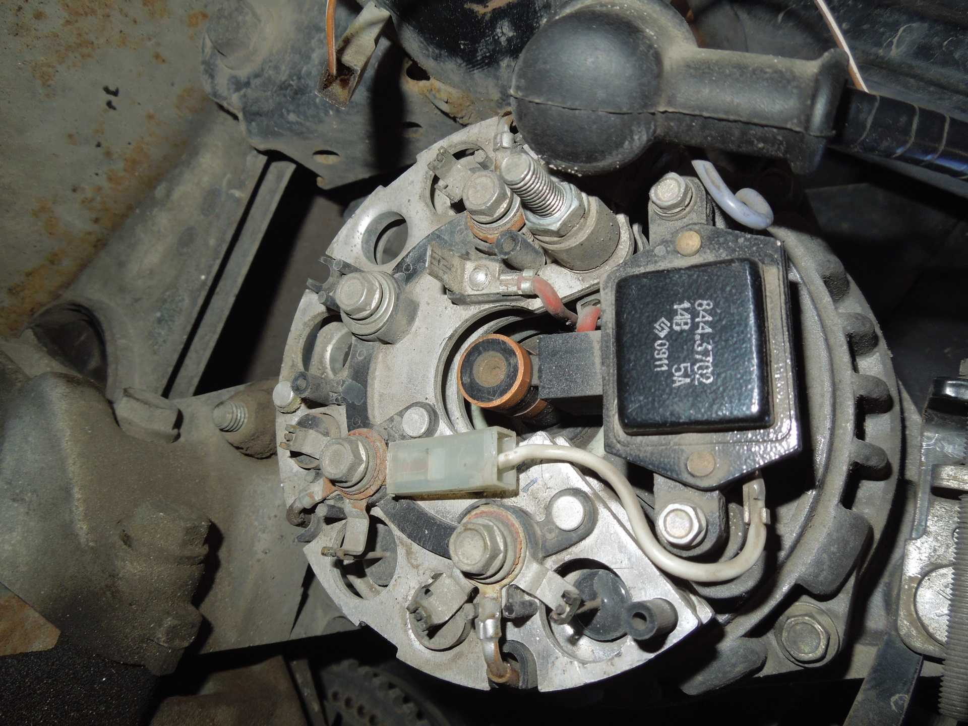 Проверка регулятора напряжения генератора автомобилей ВАЗ 2108, 2109, 21099