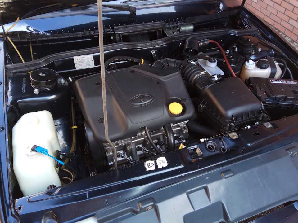 Замена масла в двигателе и коробке передач автомобиля ваз 2115