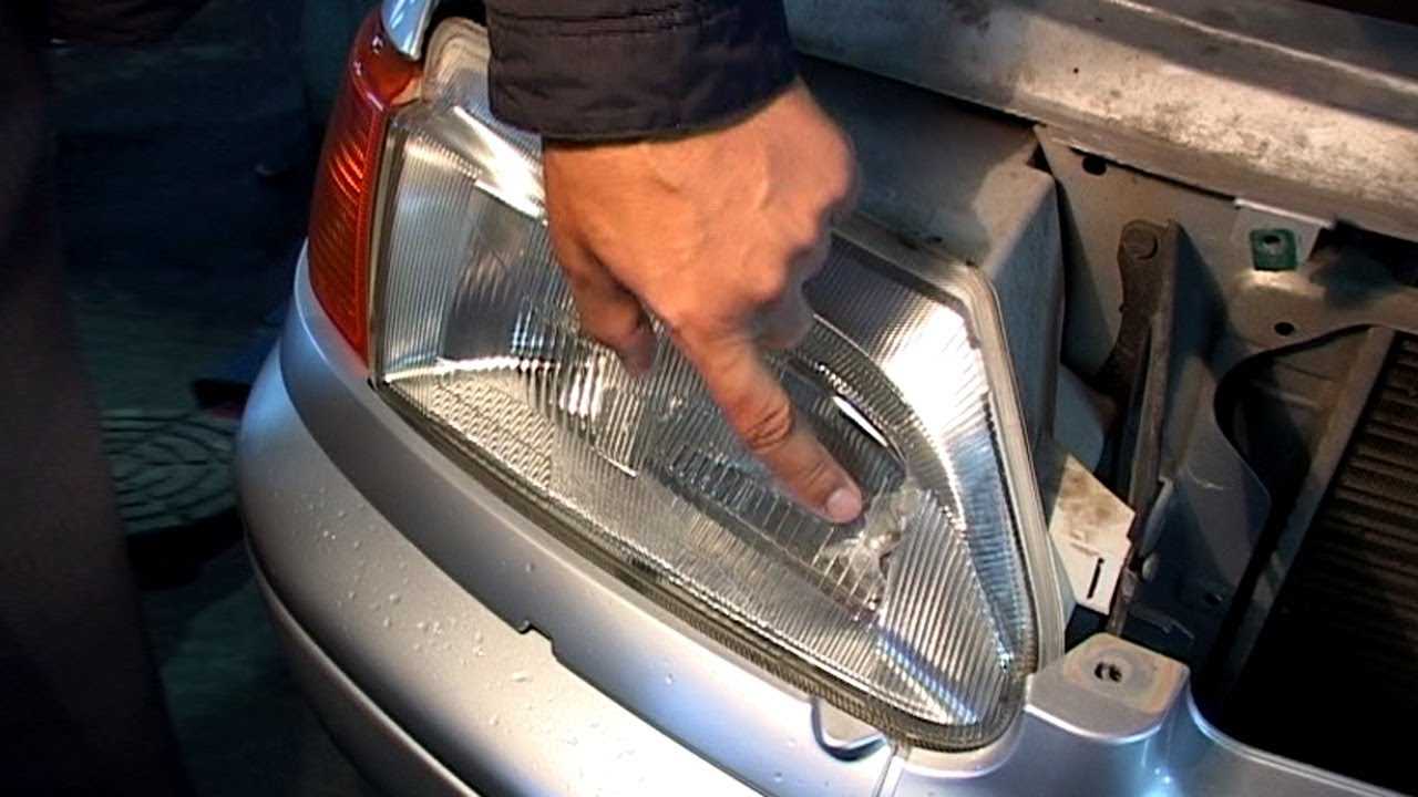 Фабрика по производству стекол автомобильных фар Стёкла головных и противотуманных фар от завода - ООО Стелла