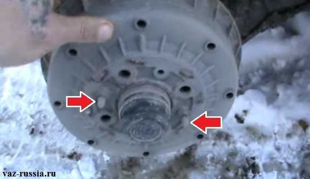 Как самостоятельно заменить передние тормозные колодки на автомобиле ваз 2115